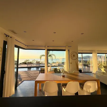 ヴィラ Mylena Avec Vue Sur La Baie D'ajaccio